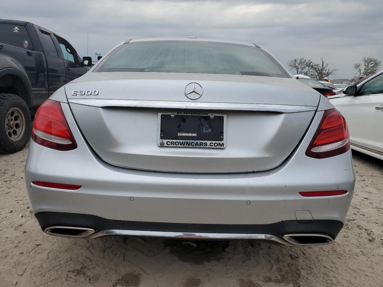 2017 Mercedes-Benz E 300 VIN: WDDZF4JB0HA011184 Lot: 76500314