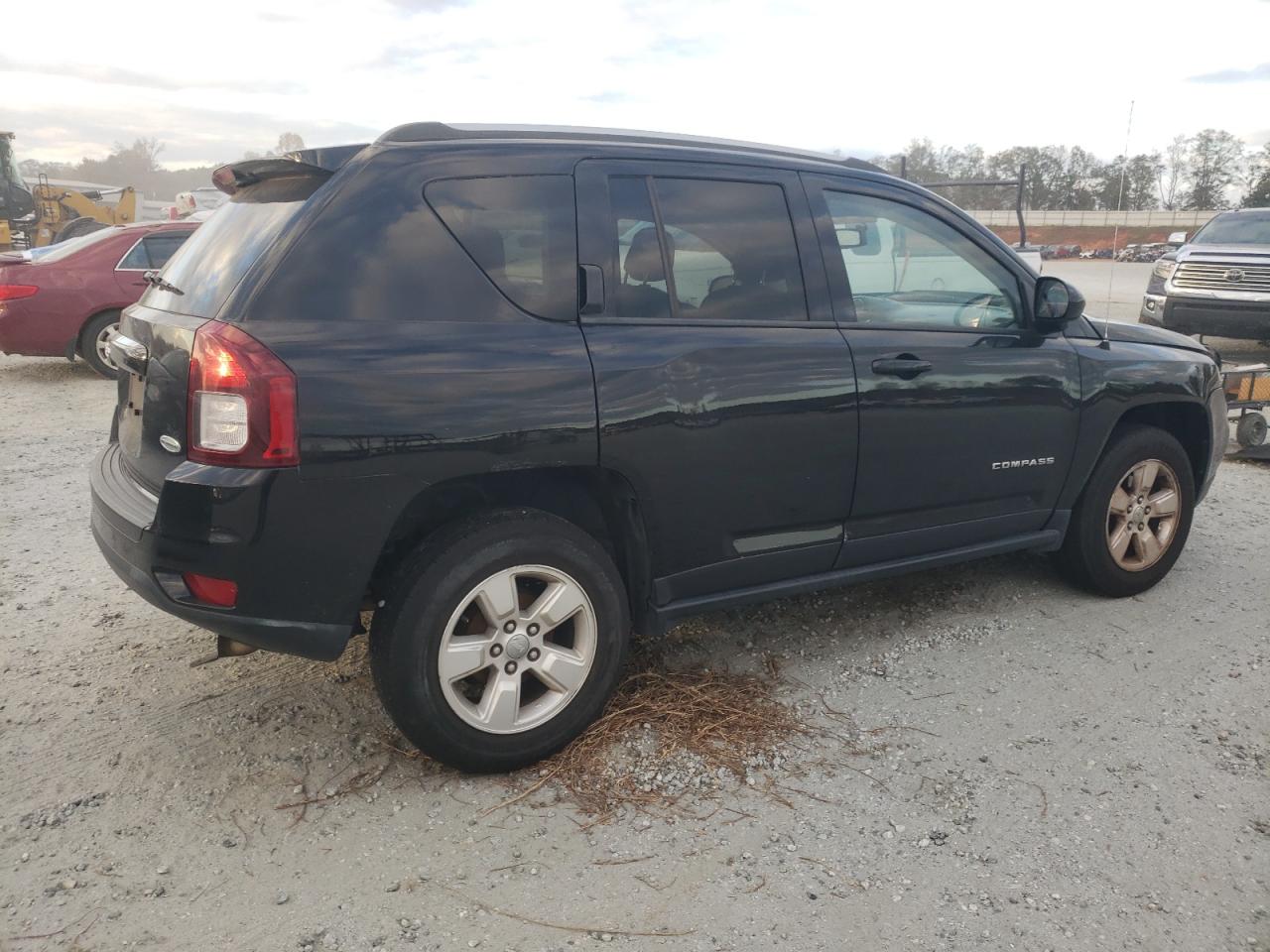 2015 Jeep Compass - Image 3