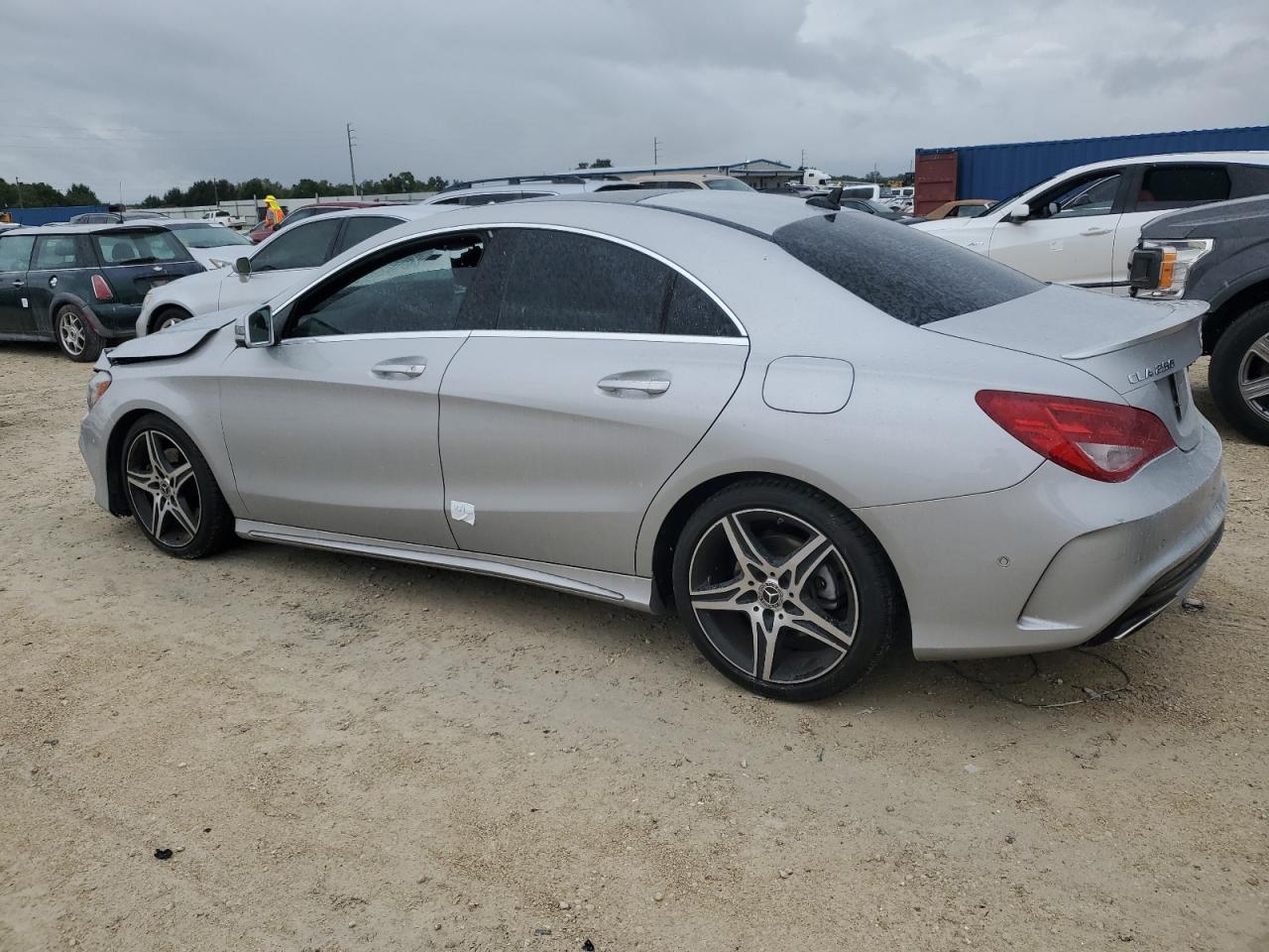 WDDSJ4GB2KN748345 2019 MERCEDES-BENZ CLA CLASS - Image 2