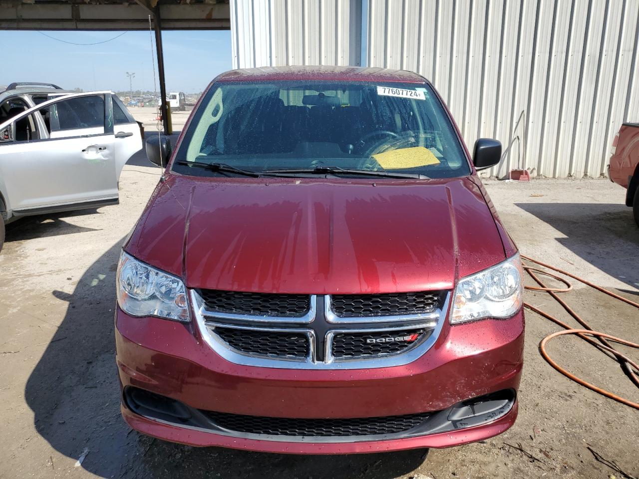 2018 Dodge Caravan - Image 5