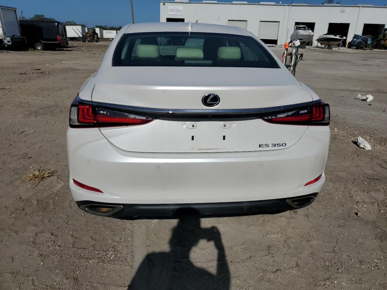 2022 Lexus Es 350 Base VIN: 58ADZ1B13NU112220 Lot: 74672474