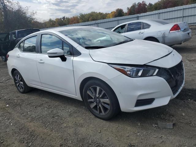 3N1CN8EV8ML885139 Nissan Versa SV 4