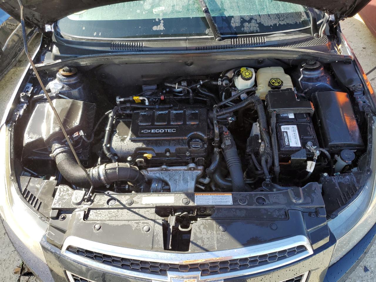 2014 Chevrolet Cruze - Image 11