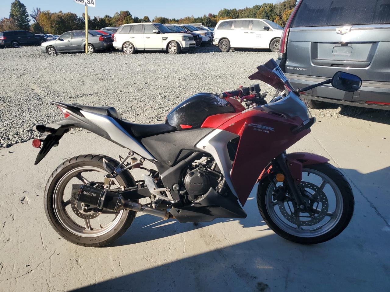 2011 Honda Cbr250 R VIN: MLHMC4115B5003146 Lot: 76867054