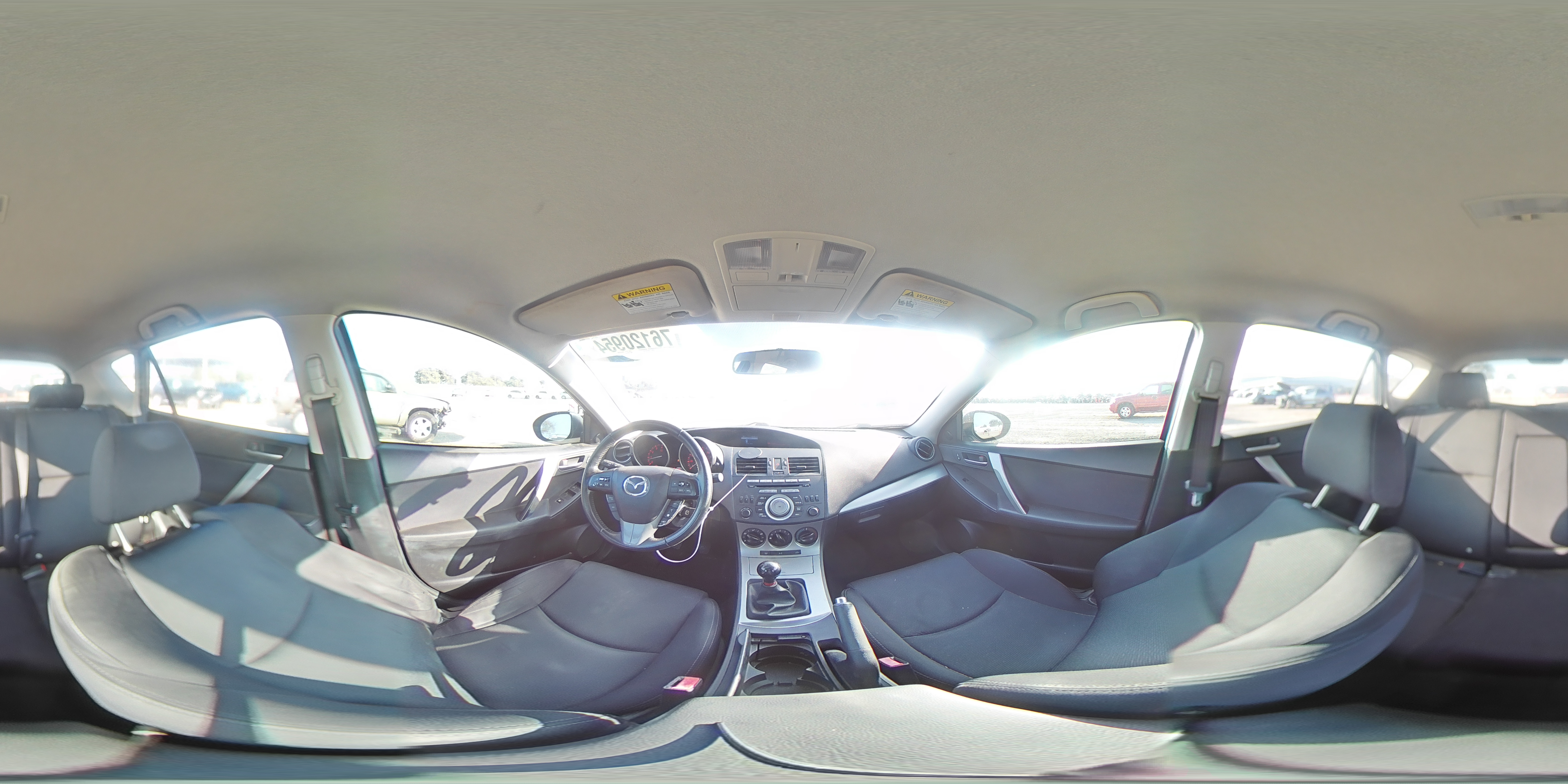 2011 Mazda 3 S VIN: JM1BL1K66B1439062 Lot: 76120954