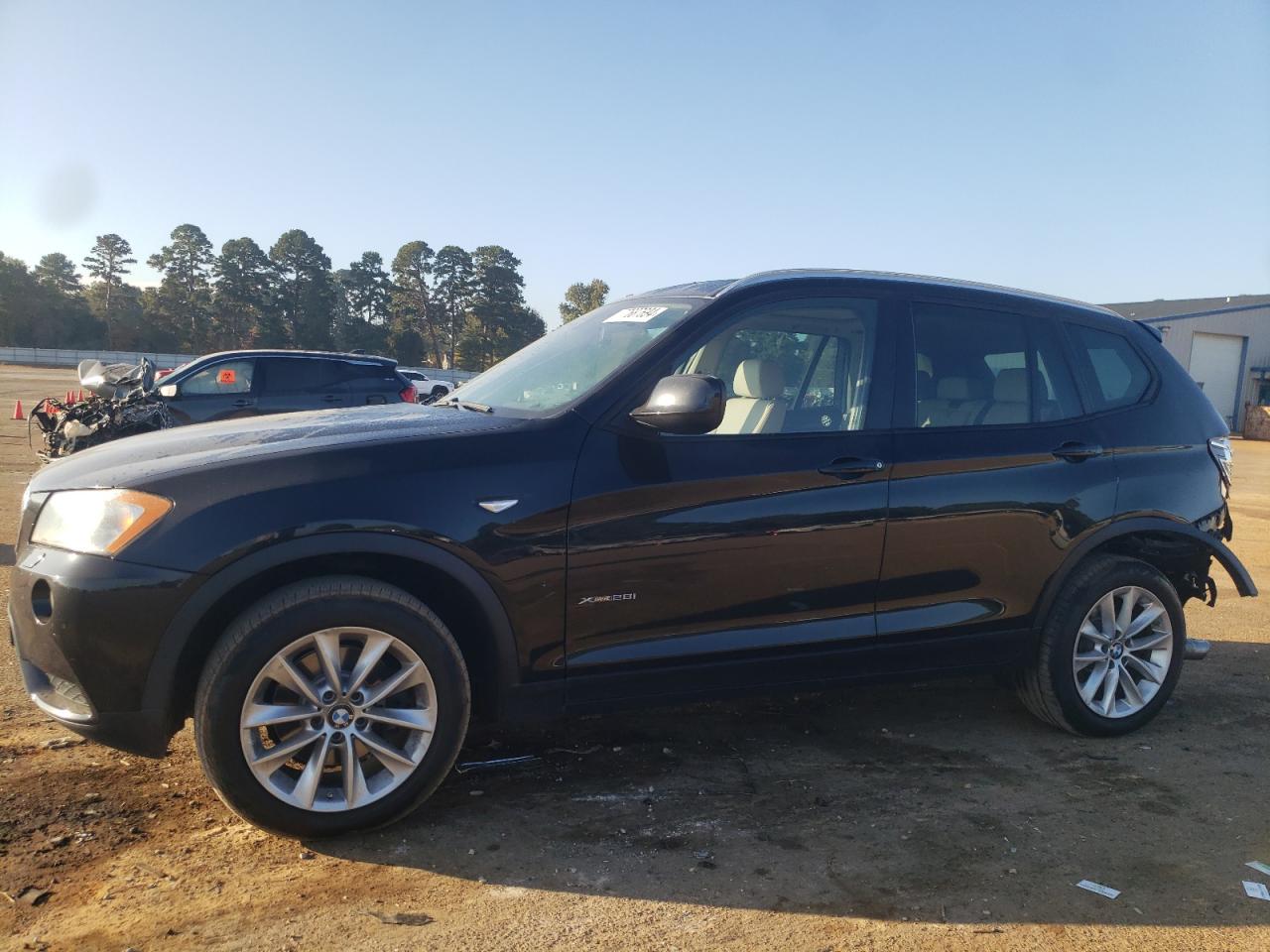 VIN 5UXWX9C57E0D31037 2014 BMW X3 no.1