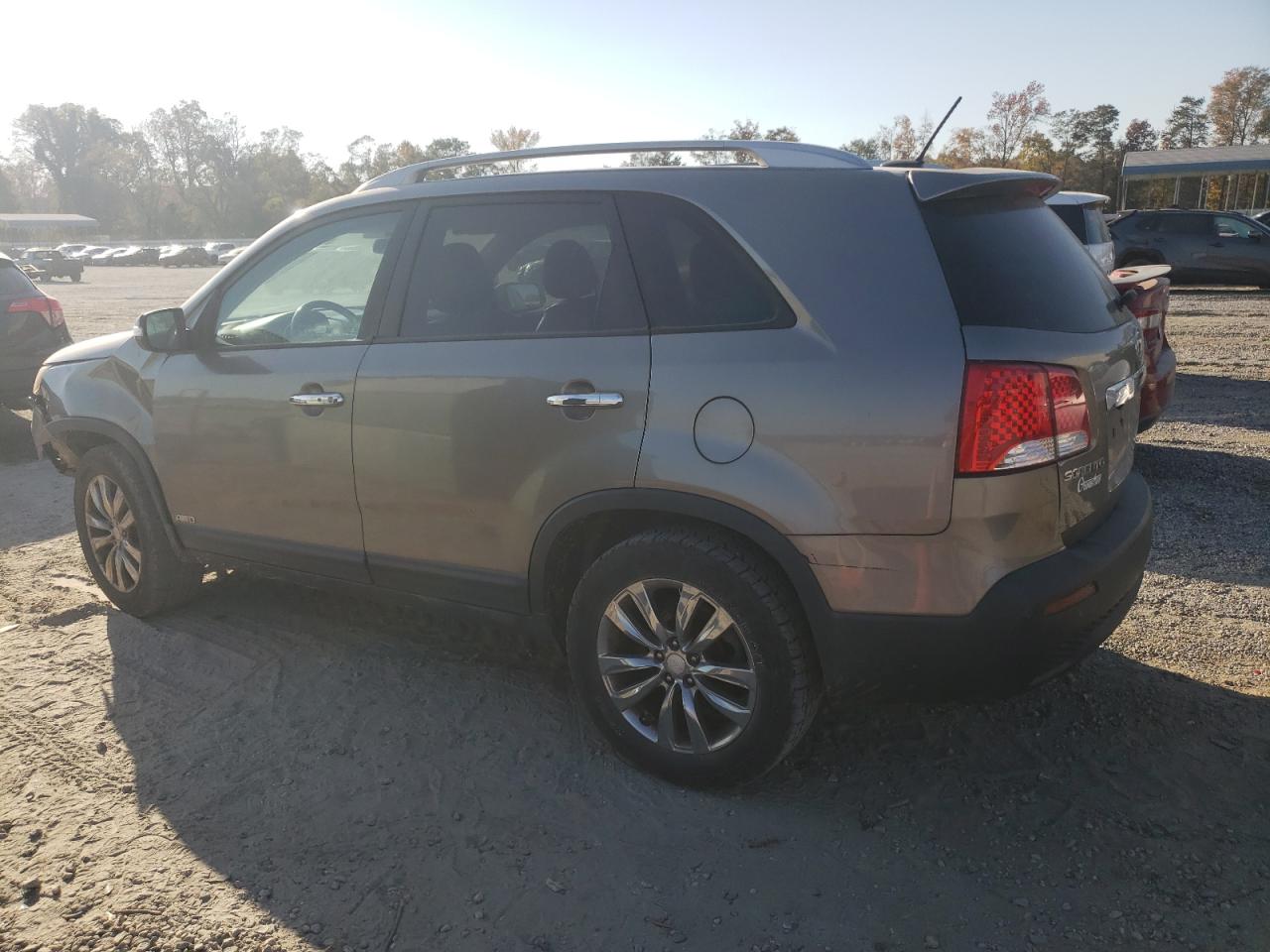 2011 Kia Sorento - Image 2