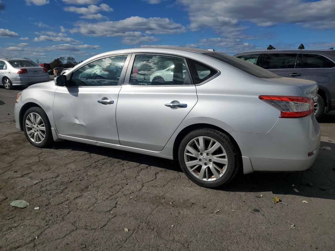 2014 Nissan Sentra - Image 2