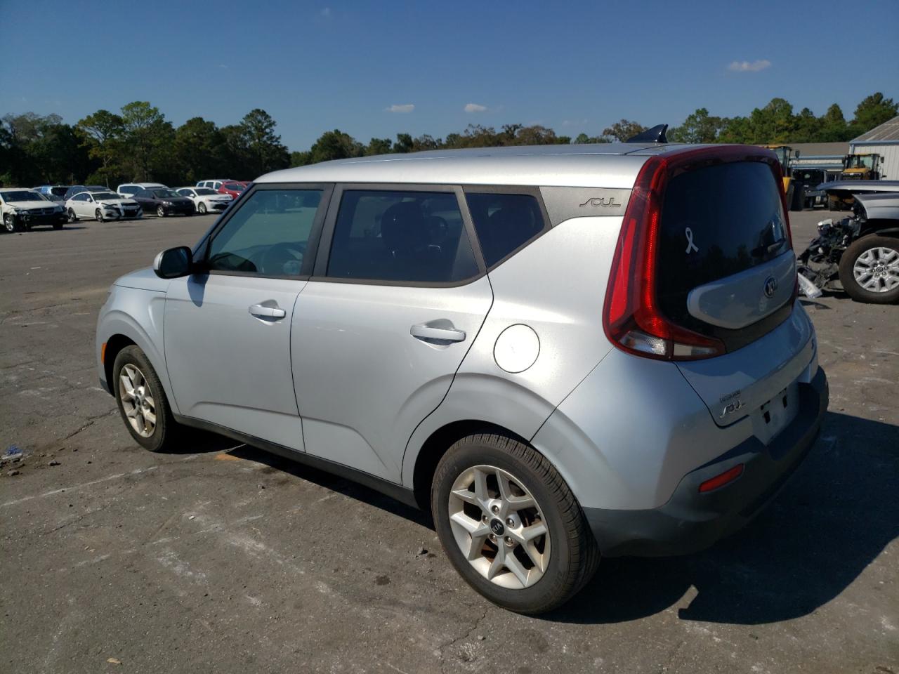 2020 Kia Soul - Image 2