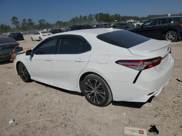 4T1G11AK7LU910173 Toyota Camry SE 2