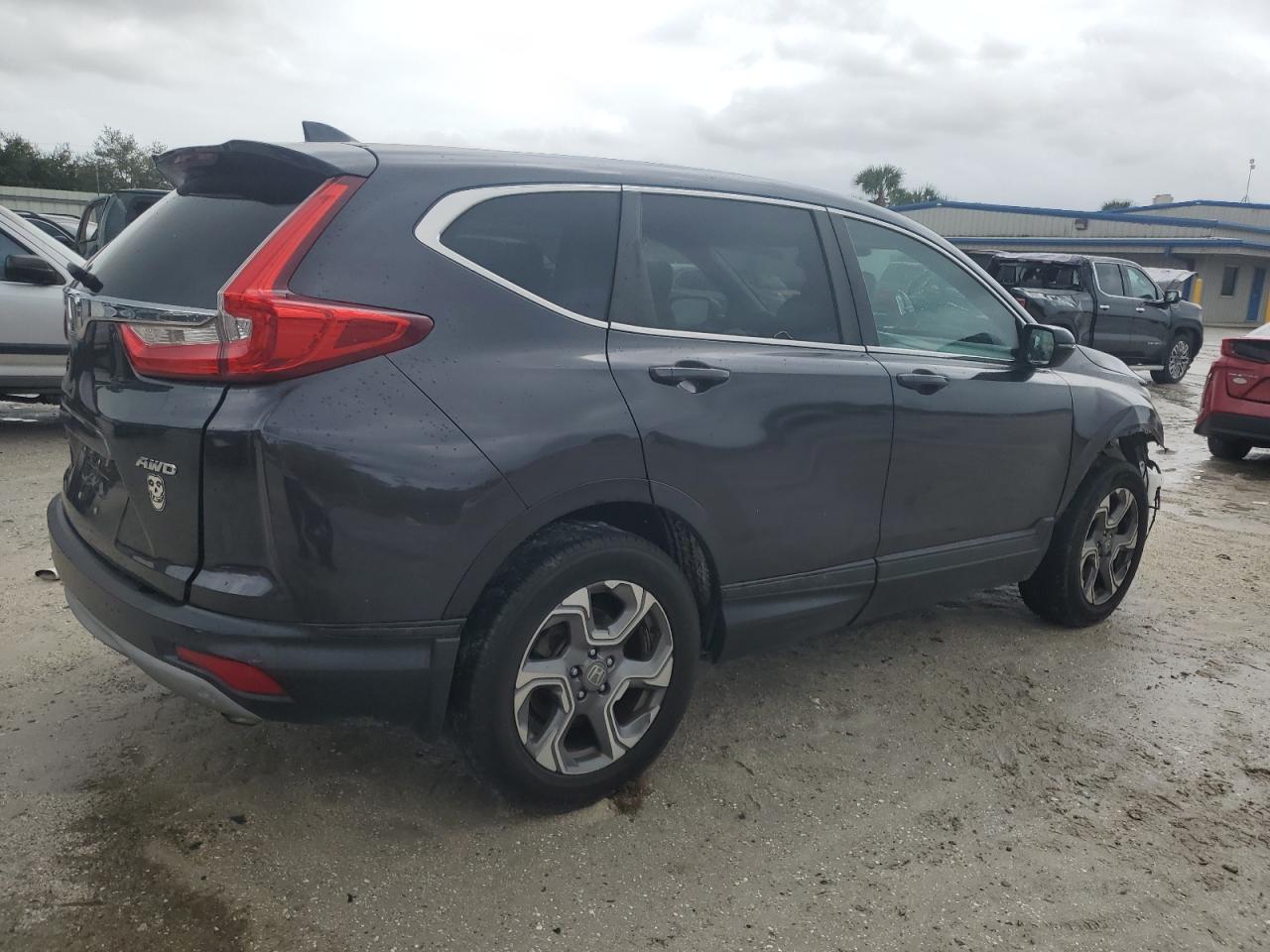 2017 Honda CR-V - Image 3
