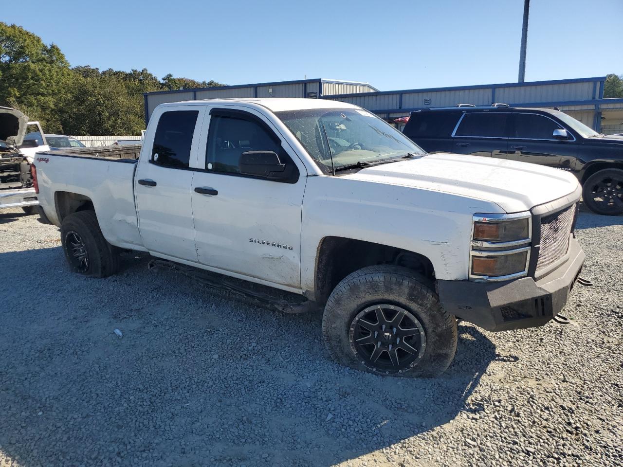 2015 Chevrolet Silverado - Image 4