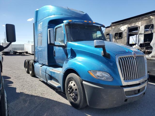 2018 International Lt625 