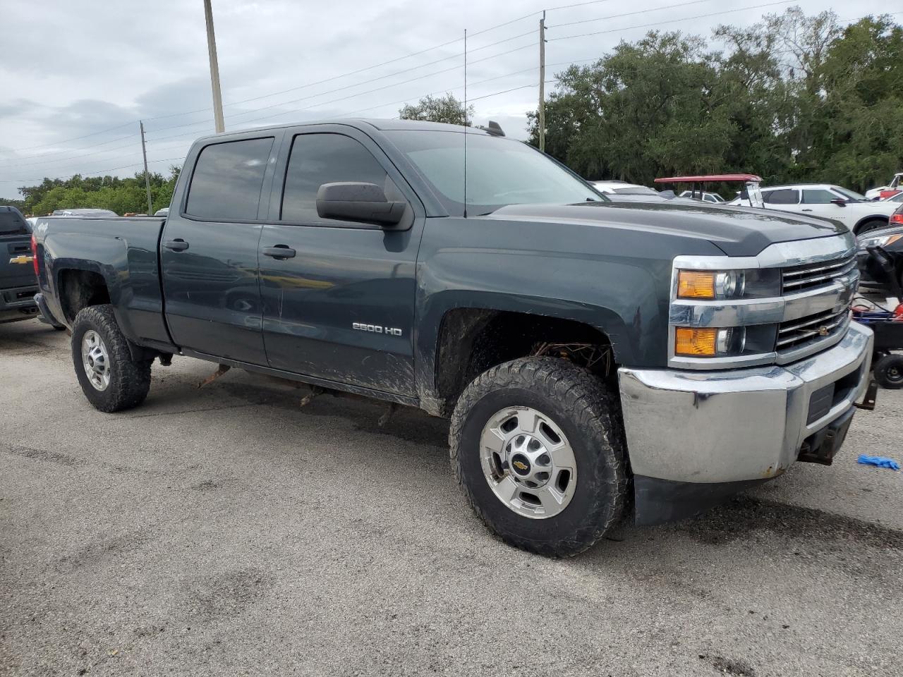 2017 Chevrolet Silverado - Image 4