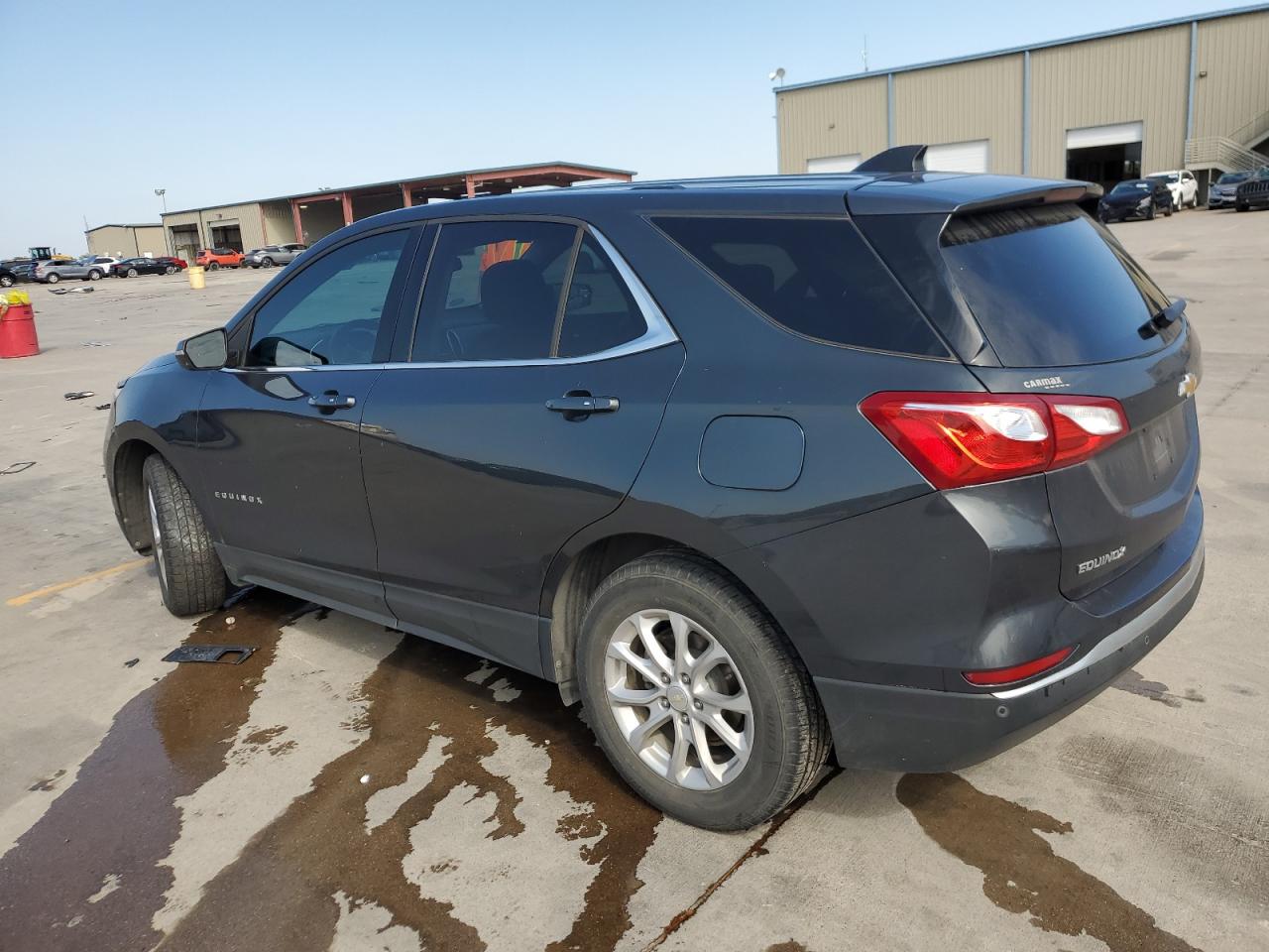 2018 Chevrolet Equinox - Image 2