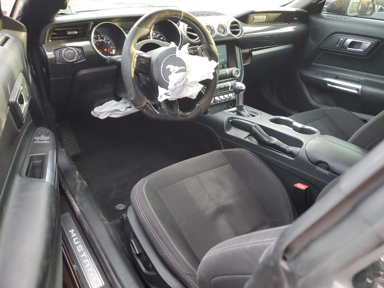 2018 Ford Mustang - Image 8