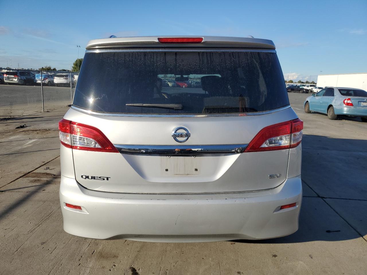 2016 Nissan Quest - Image 6