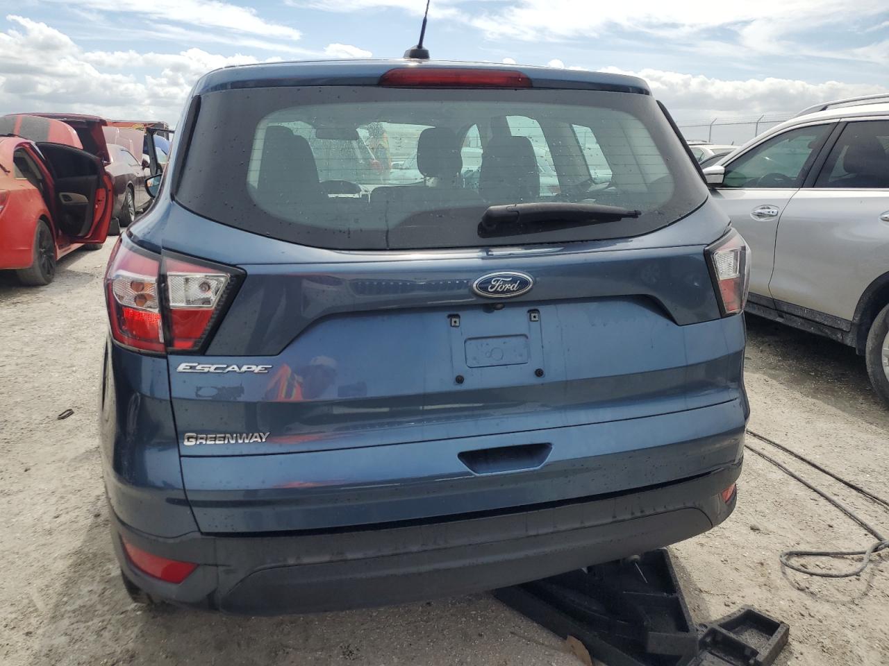 2018 Ford Escape S VIN: 1FMCU0F71JUC73315 Lot: 76272994