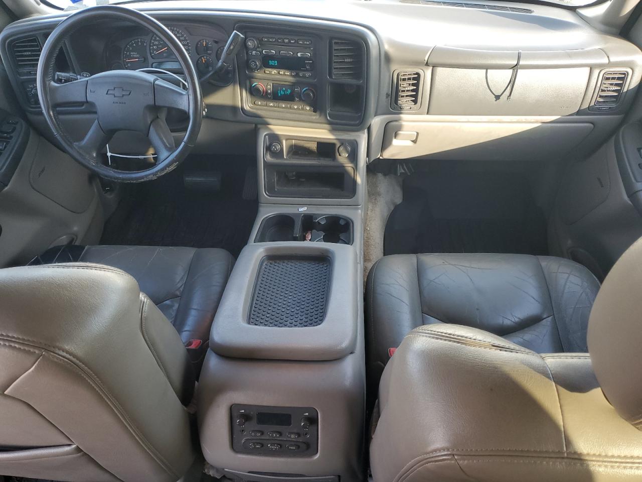 2003 Chevrolet Tahoe C1500 VIN: 1GNEC13Z73R135271 Lot: 75488994