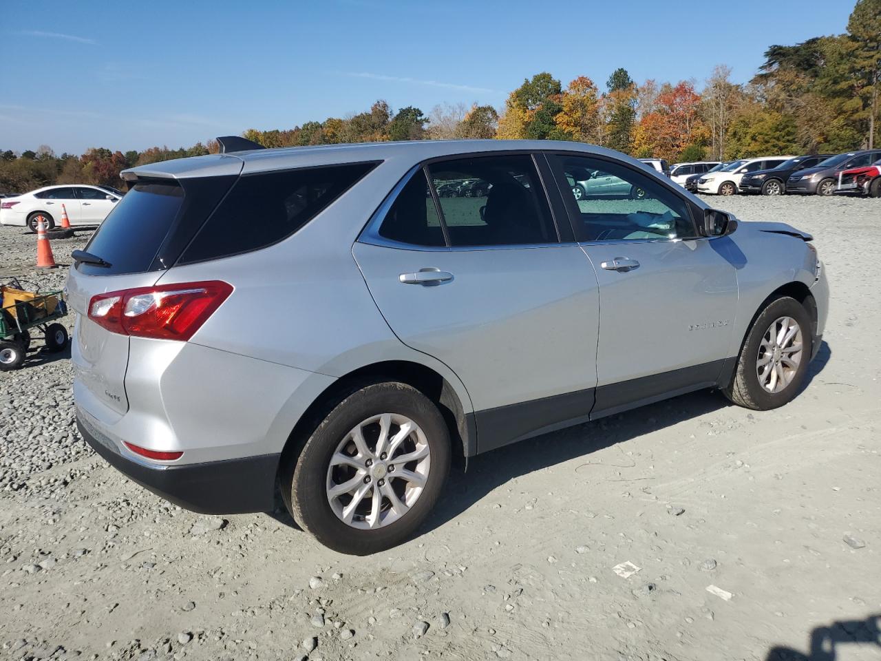 2021 Chevrolet Equinox - Image 3