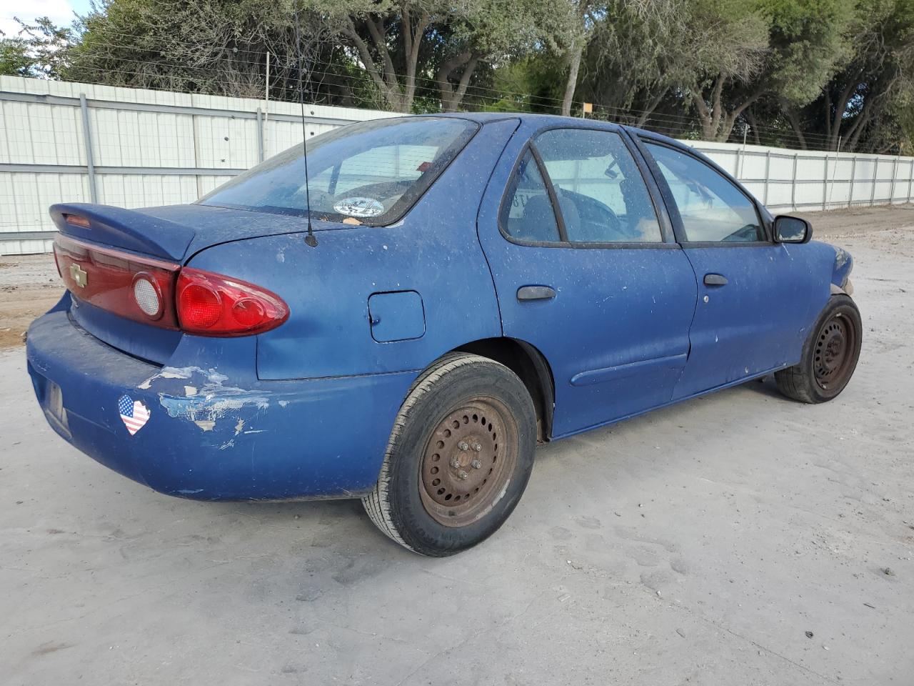 2004 Chevrolet Cavalier - Image 3