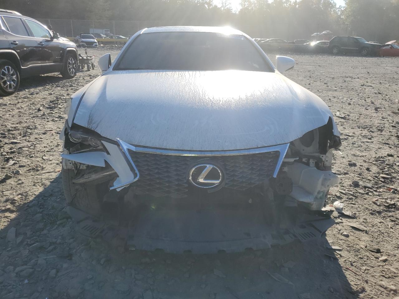 2016 Lexus RC - Image 5