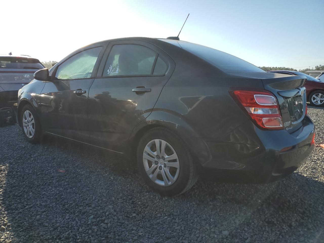 2018 Chevrolet Sonic Ls VIN: 1G1JB5SH1J4102764 Lot: 76203814