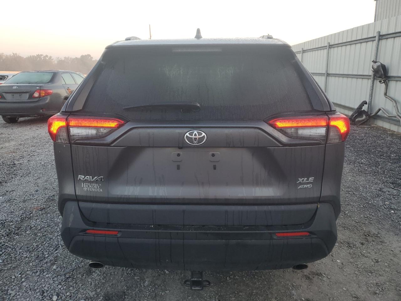 2022 Toyota RAV 4 - Image 6
