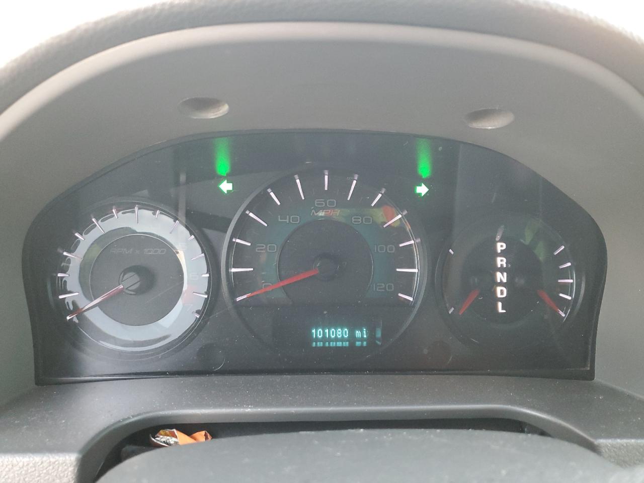 2010 Ford Fusion Se VIN: 3FAHP0HA5AR382951 Lot: 77812524