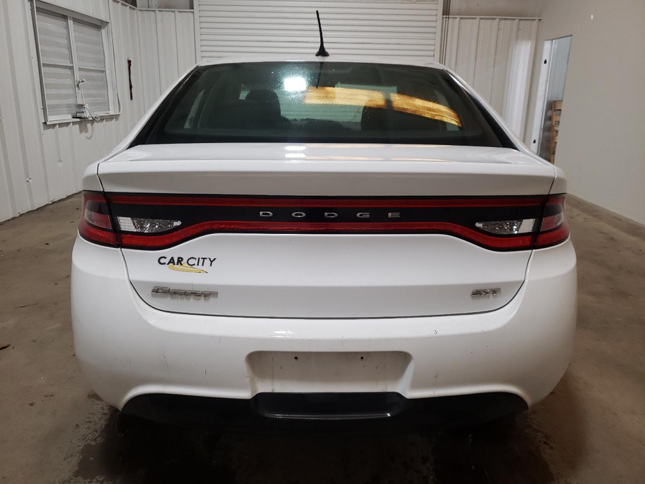 2015 Dodge Dart Sxt VIN: 1C3CDFBB5FD373852 Lot: 70462544