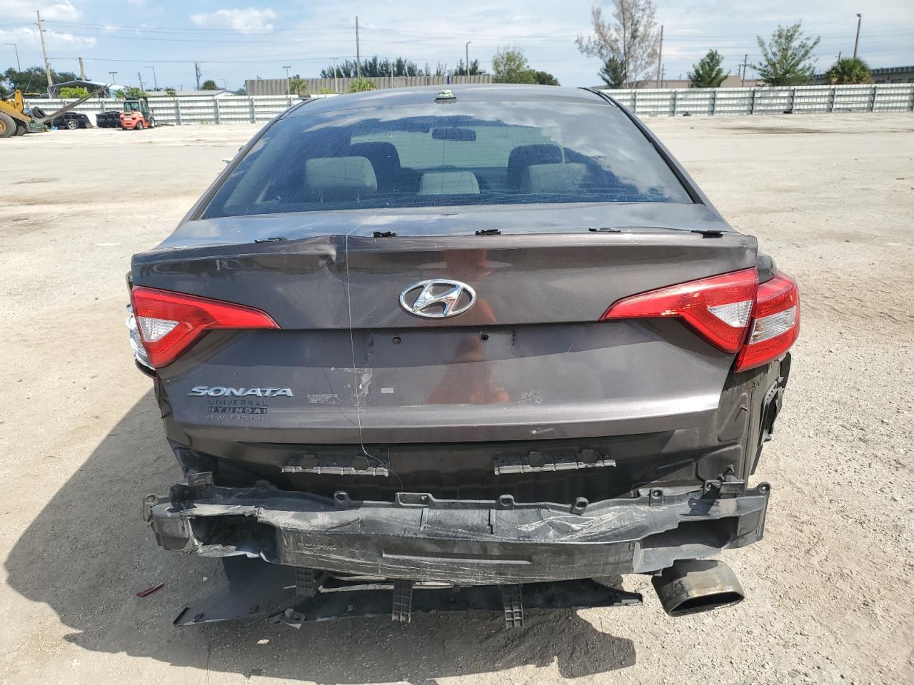 2015 Hyundai Sonata Se VIN: 5NPE24AF5FH124206 Lot: 75625854