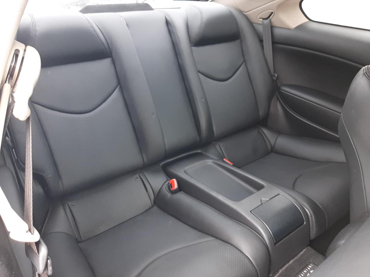 2013 Infiniti G - Image 10