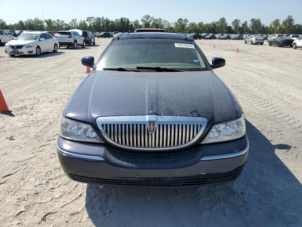 2007 Lincoln Town Car Signature Limited VIN: 1LNHM82V97Y600733 Lot: 75279414