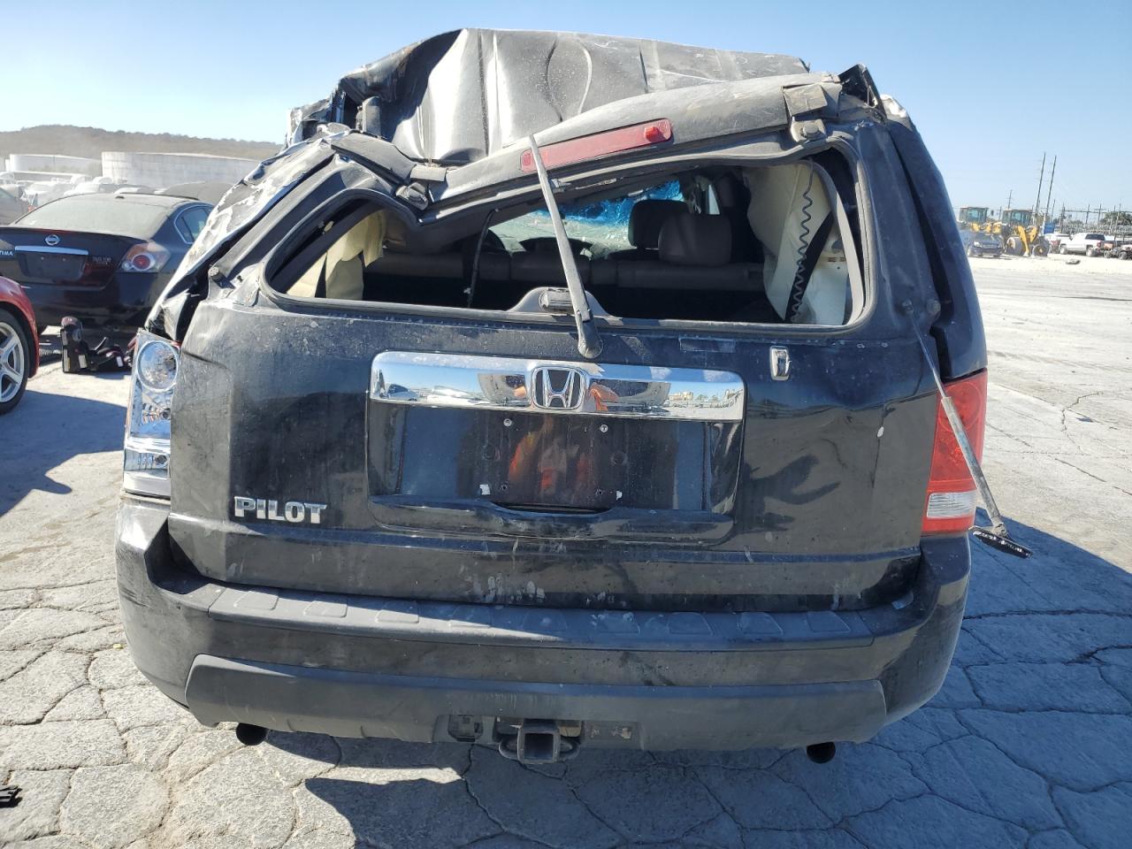 5FNYF3H26AB021592 2010 Honda Pilot Lx