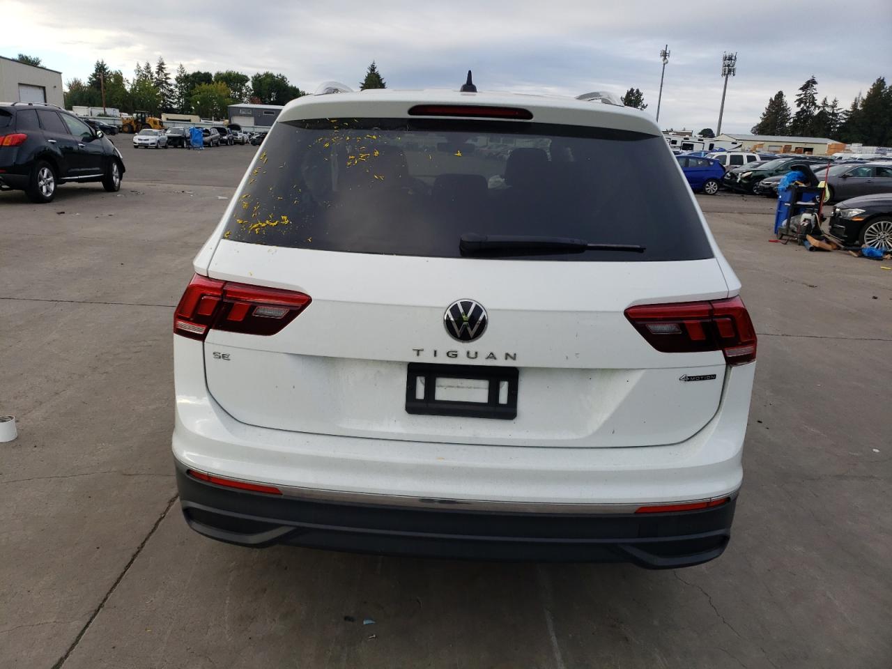 3VVMB7AX2RM005003 2024 Volkswagen Tiguan Se