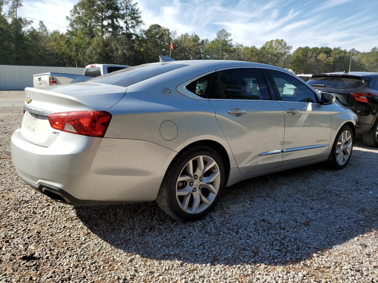2015 Chevrolet Impala - Image 3
