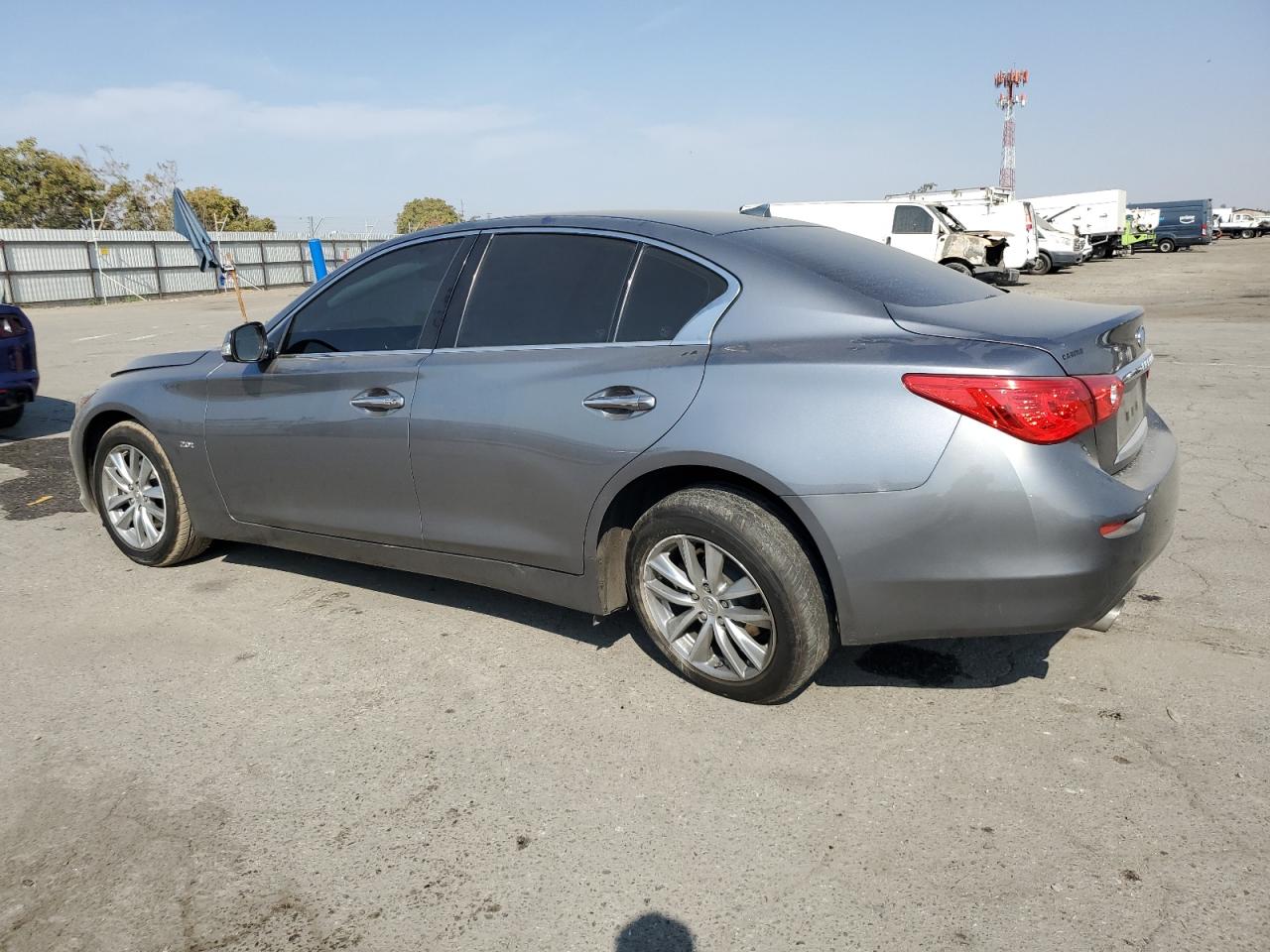2017 Infiniti Q50 - Image 2