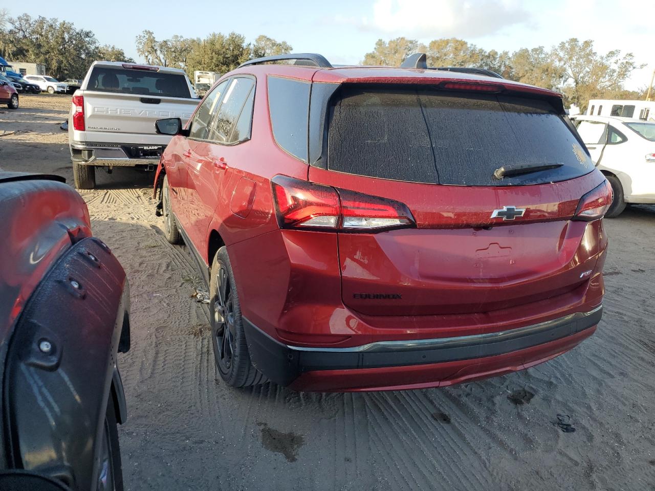 2022 Chevrolet Equinox - Image 2