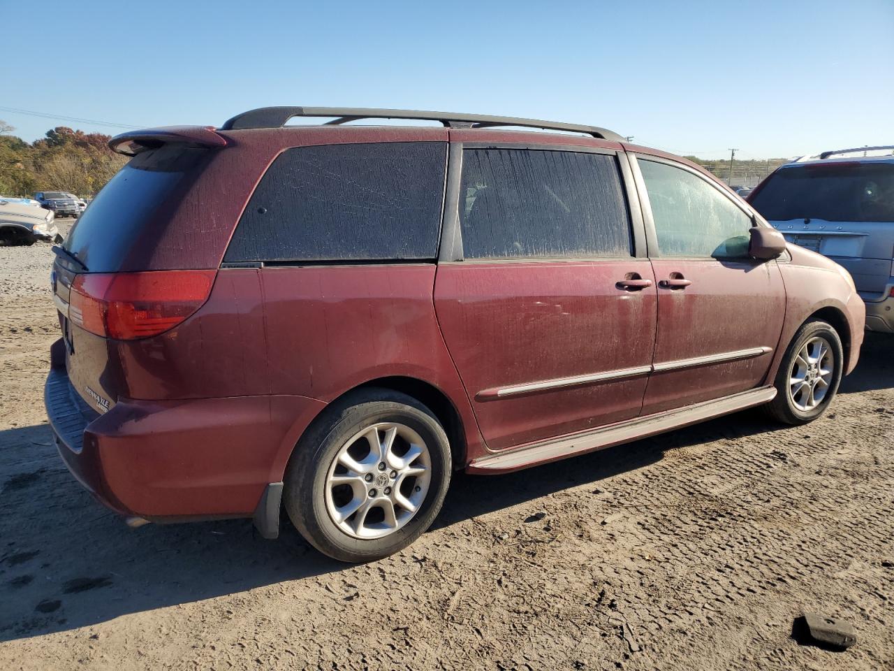 5TDZA22C64S045017 2004 Toyota Sienna Xle