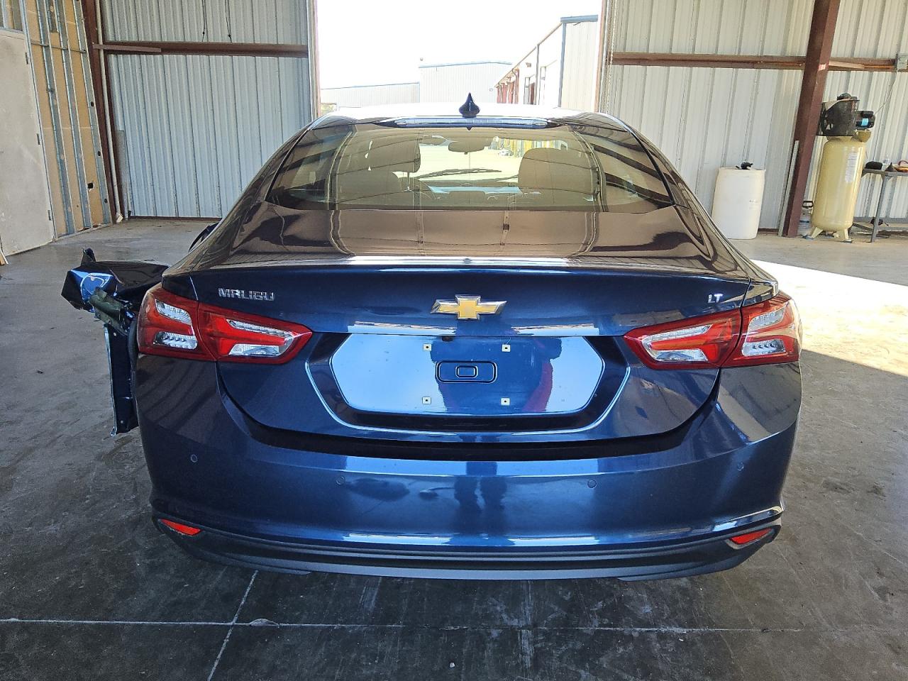 2020 Chevrolet Malibu - Image 6