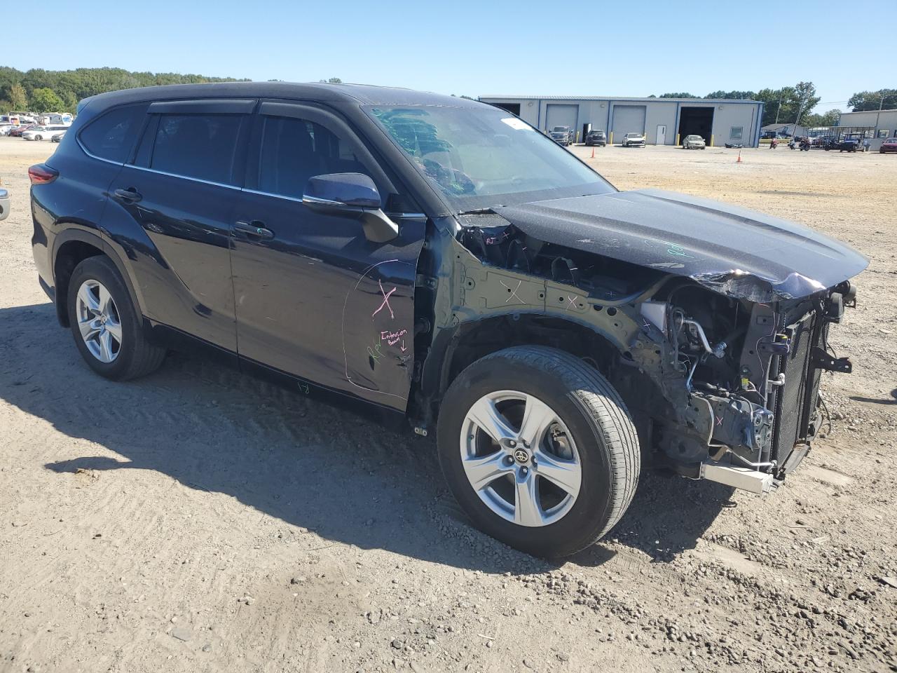 2020 Toyota Highlander - Image 4