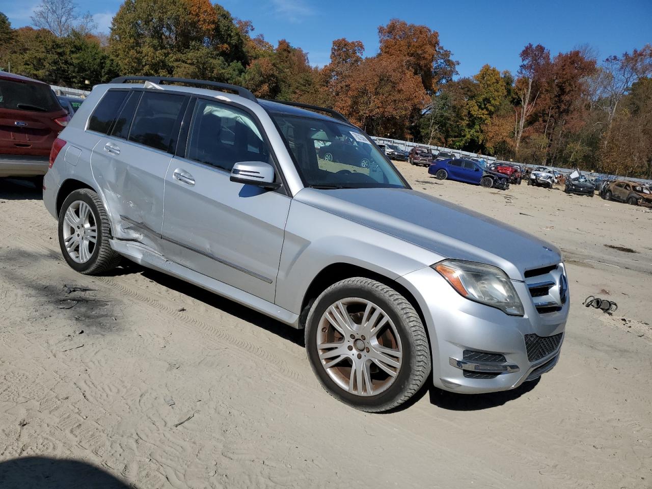 VIN WDCGG8JB2DG039219 2013 MERCEDES-BENZ GLK-CLASS no.4