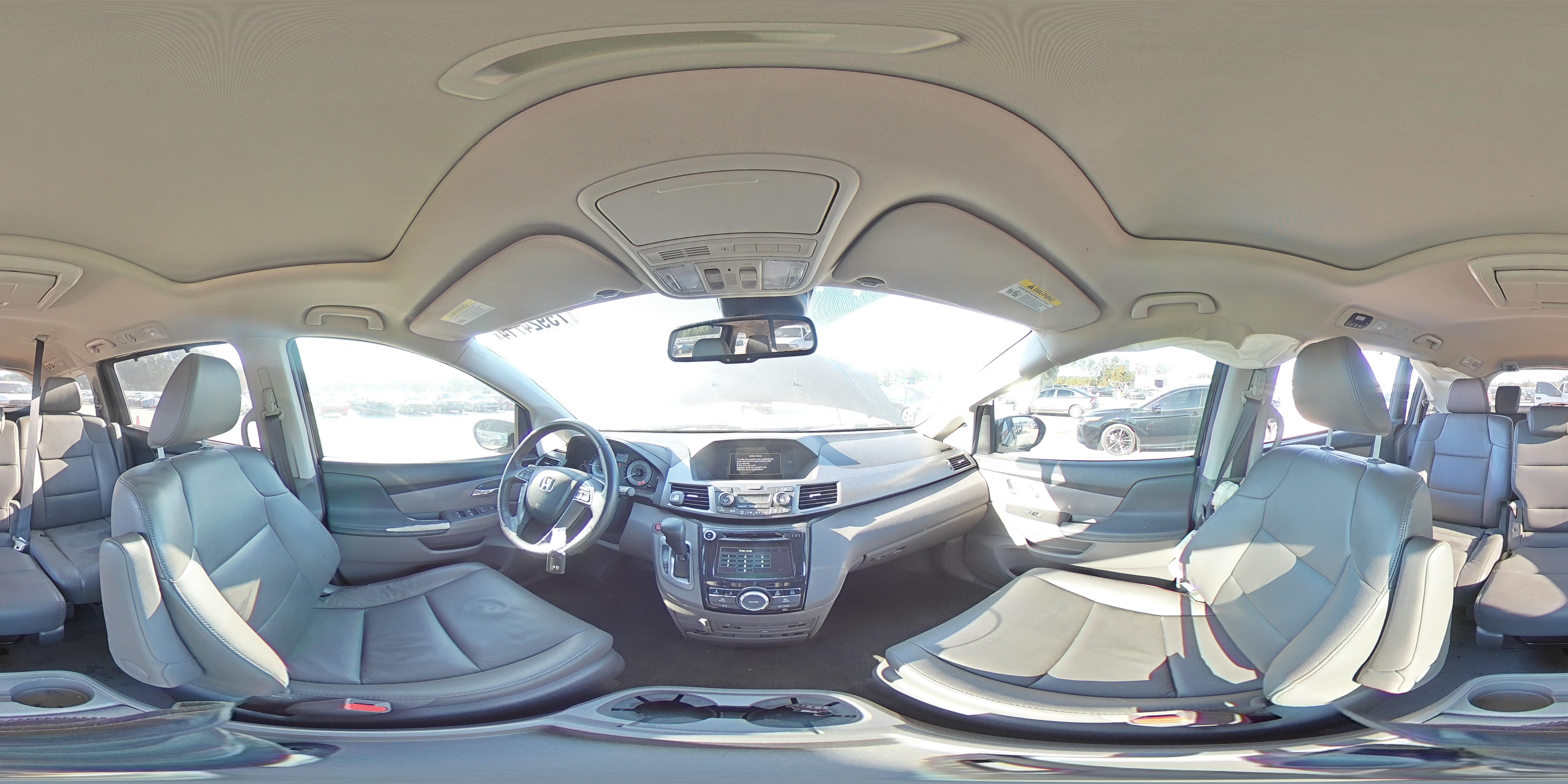 2014 Honda Odyssey - Image 14