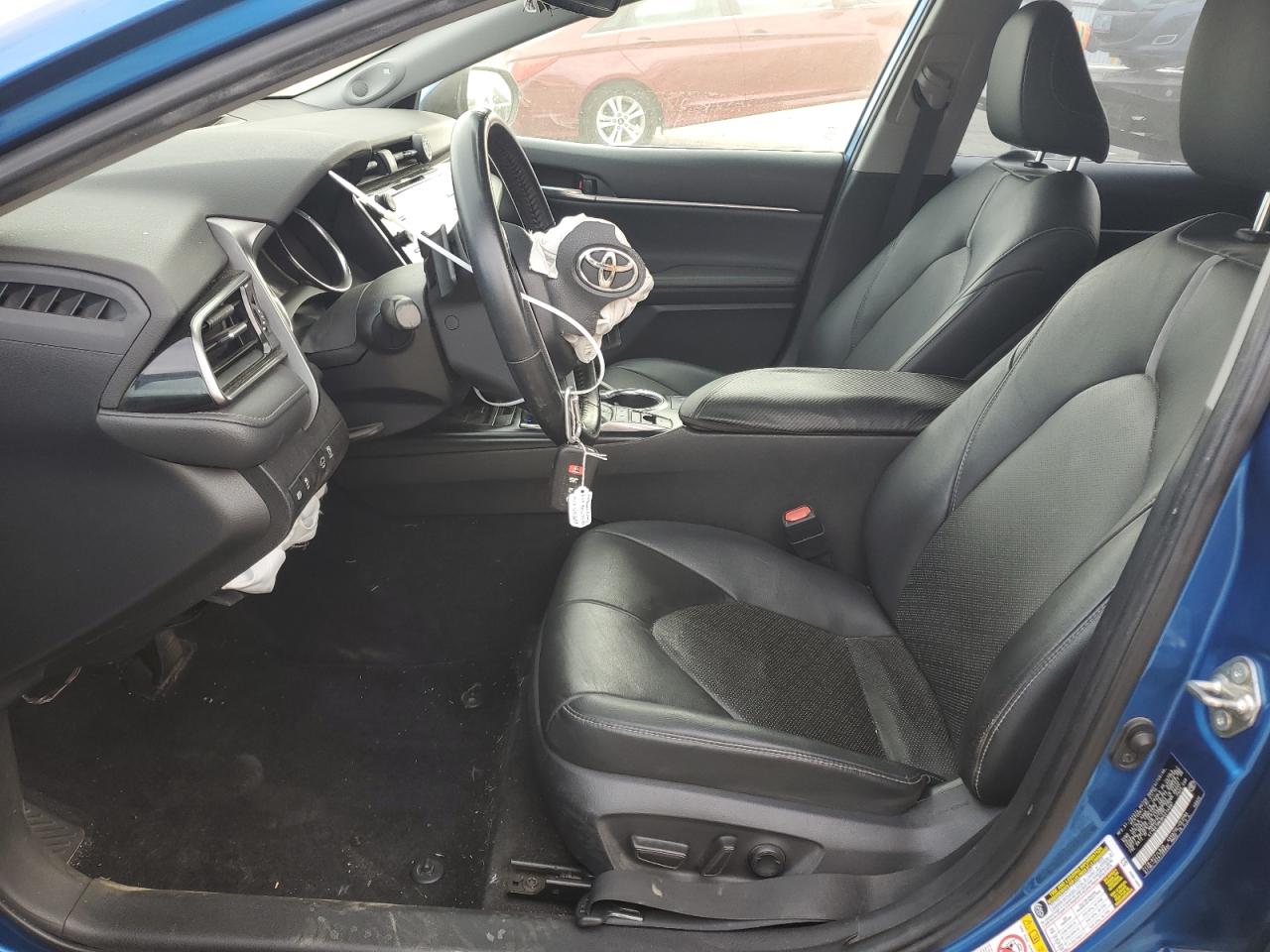 2019 Toyota Camry - Image 7