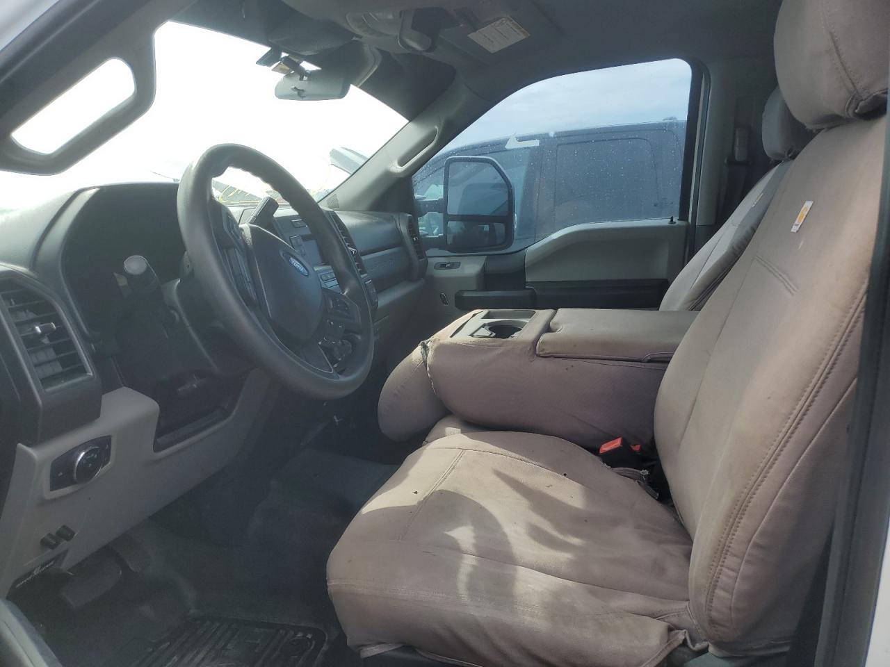 2020 Ford F250 - Image 7