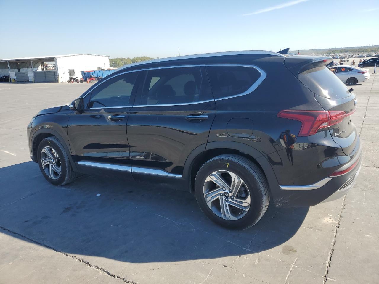 2022 Hyundai Santa Fe - Image 2