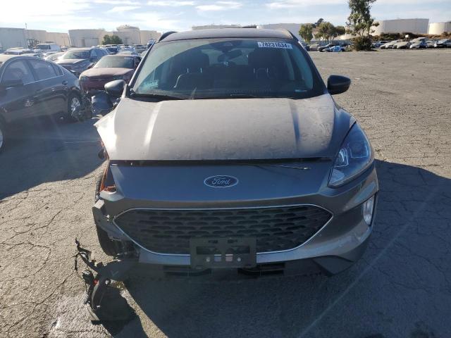  FORD ESCAPE 2021 Srebrny