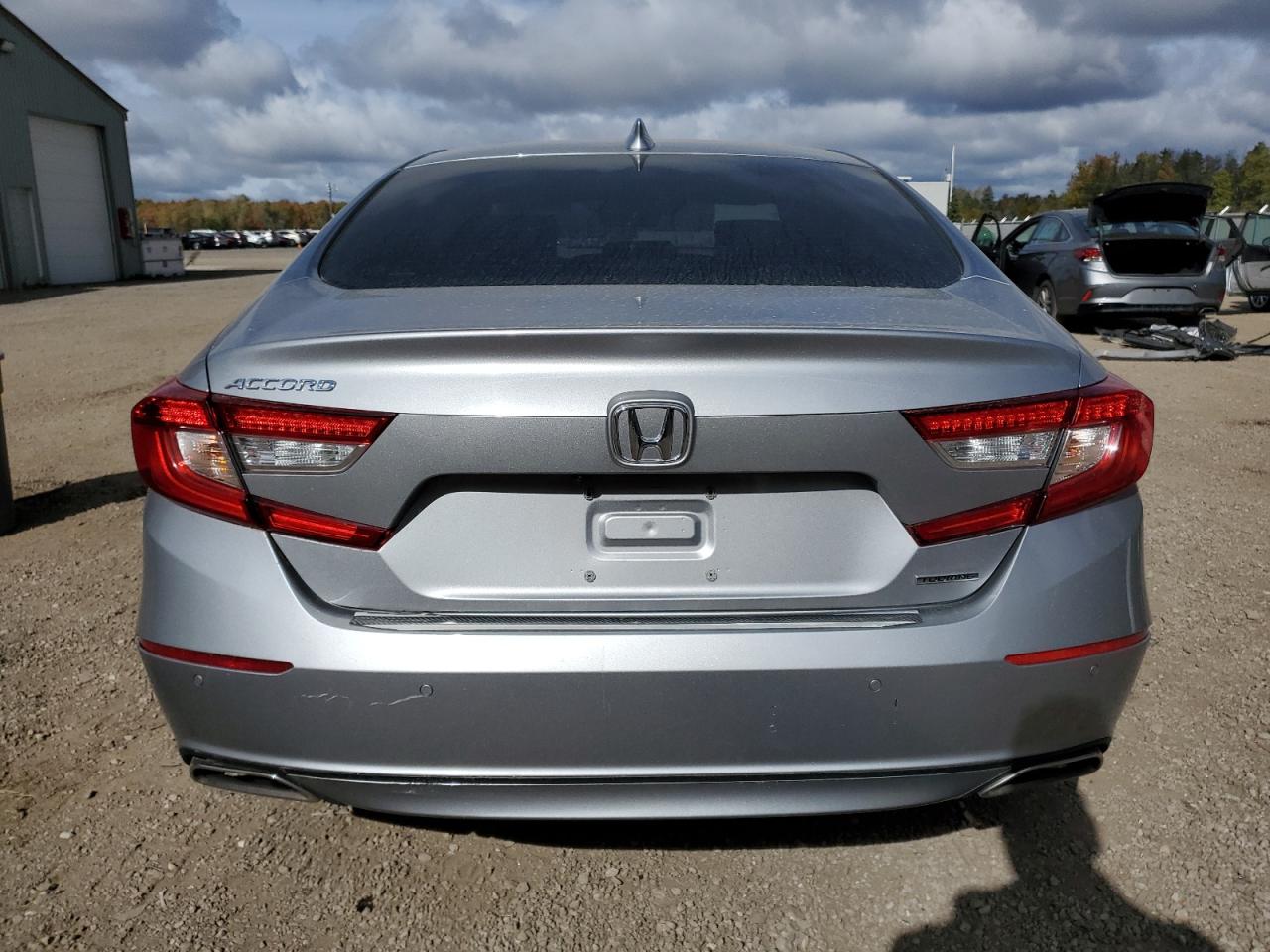 2019 Honda Accord Touring VIN: 1HGCV1F9XKA802354 Lot: 75386304