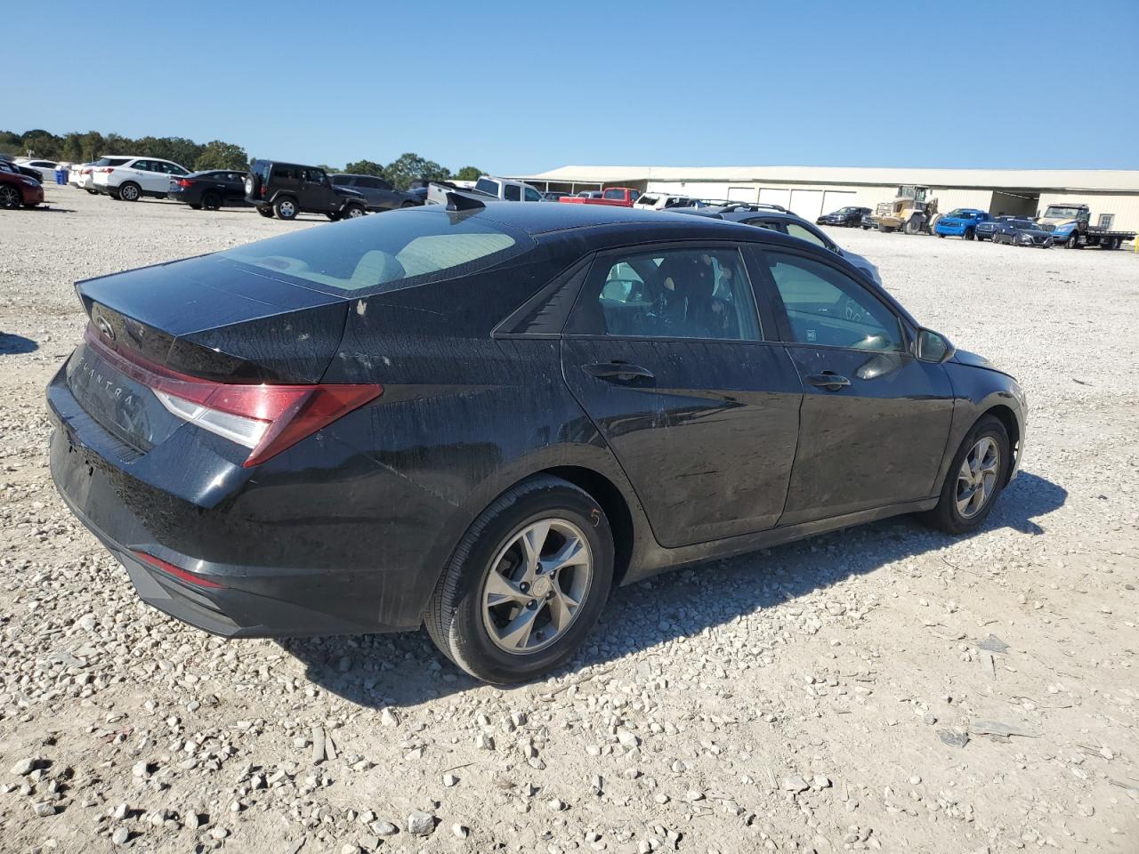 2021 Hyundai Elantra - Image 3