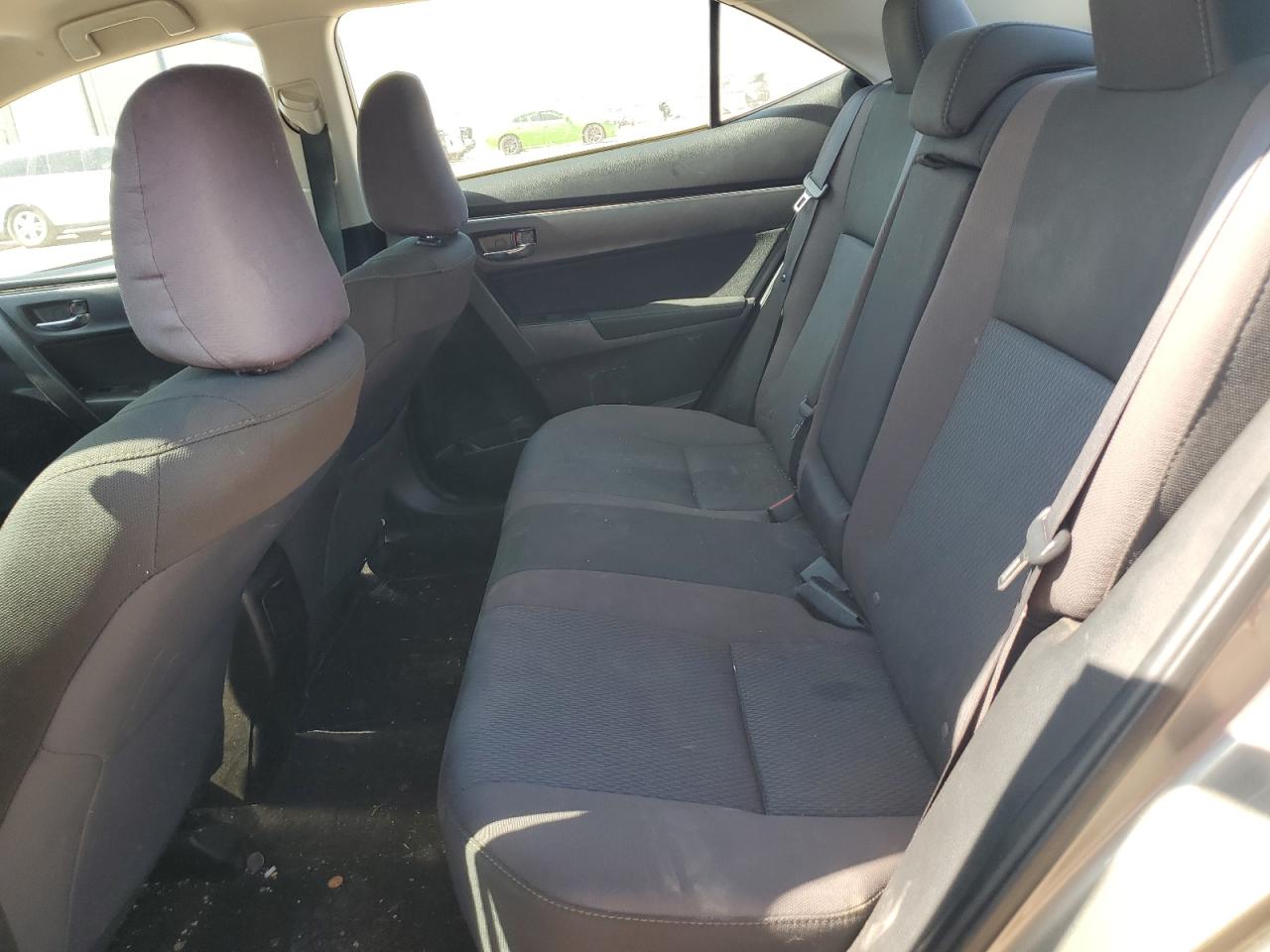 2017 Toyota Corolla - Image 10